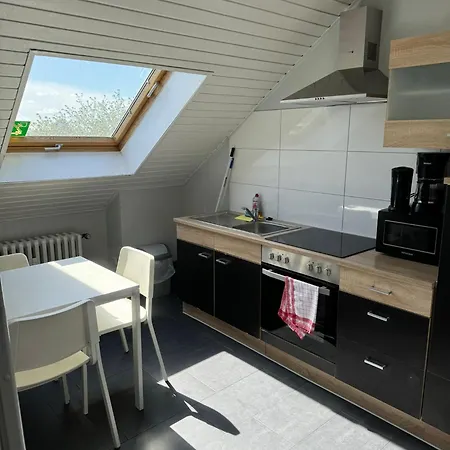 Apartment Domum 5 Moderne Ferien- Monteurapartments Inkl Wlan Und Waschmaschine In
